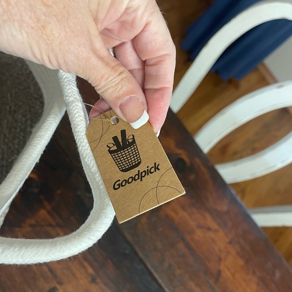 Large collapsable basket! - Picture 2 of 3